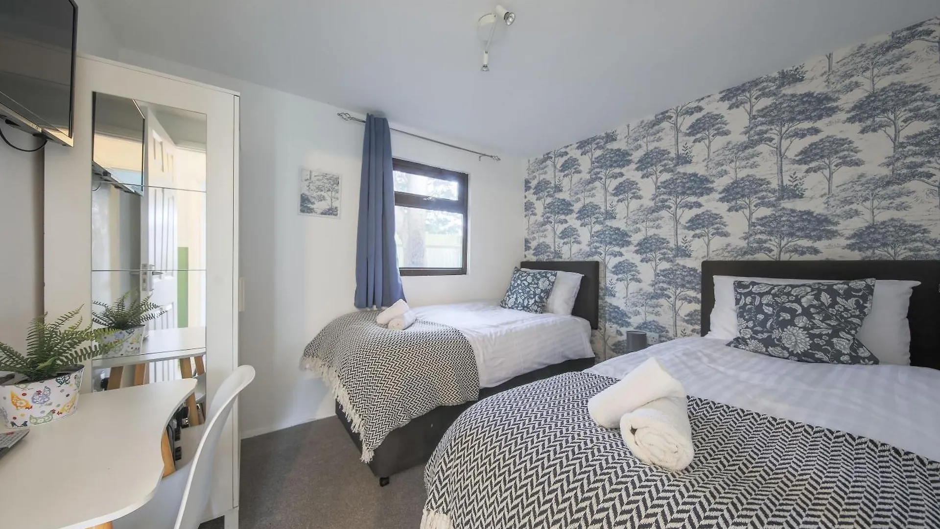 Appartamento Thorpe Park Lodge Ground Floor Detached With 2 Free Gated Parking Spaces Regno Unito